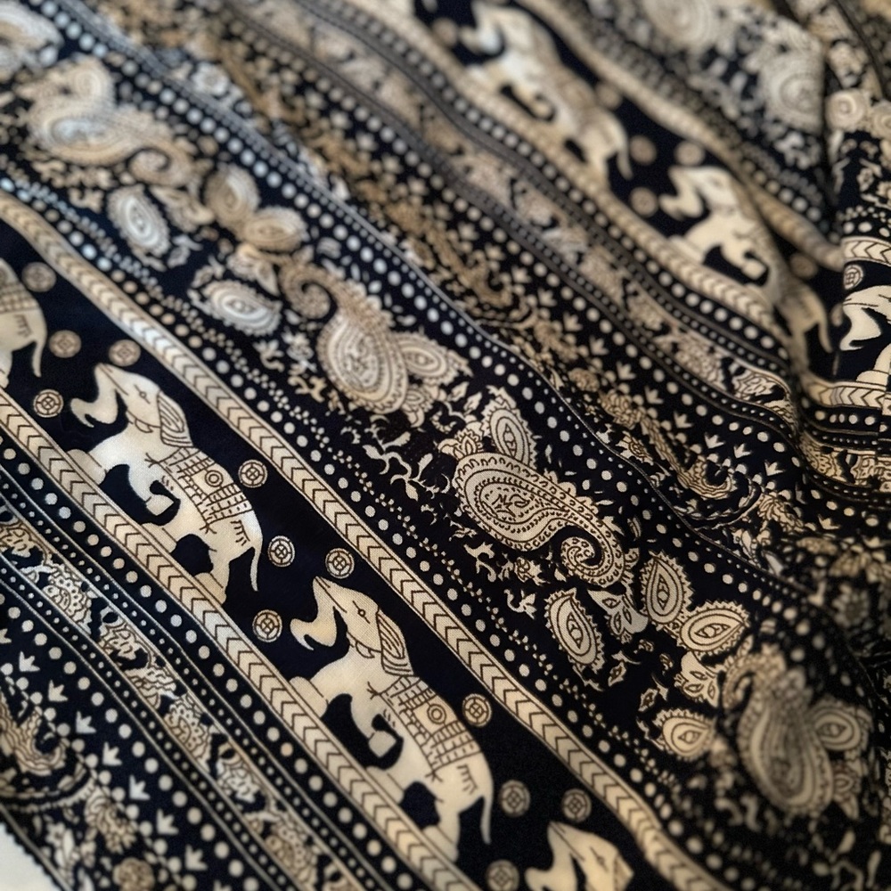 Women’s infinity scarf - Picture 2 of 3